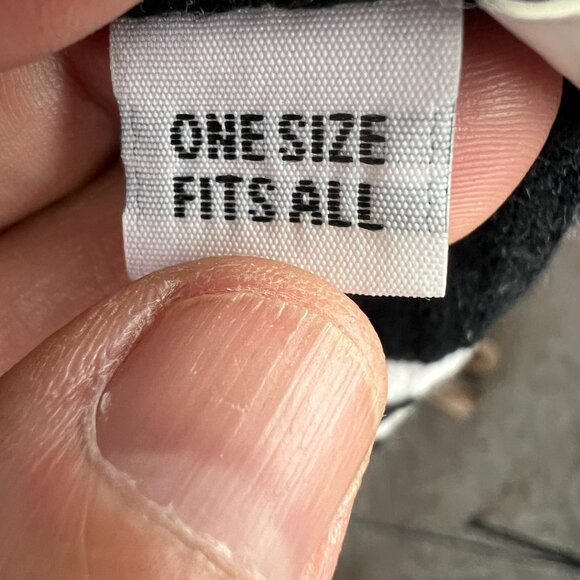 PLANET by Lauren G Asymmetrical Hemline Colorblock Sweater Black White Lagenlook - Picture 5 of 6